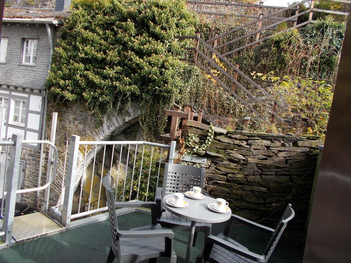 Fewo 2 Im Geschenkehaus Apartment Monschau Exterior foto